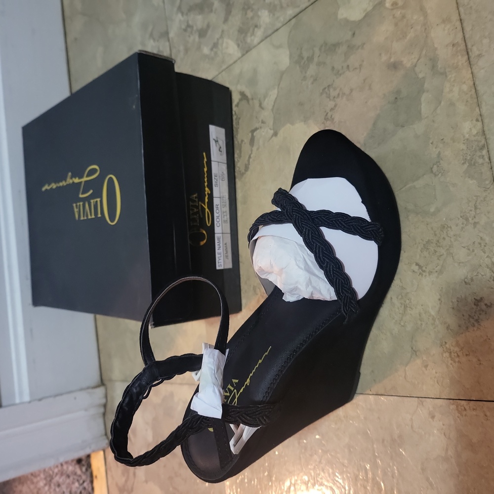 Wedge suede shoes